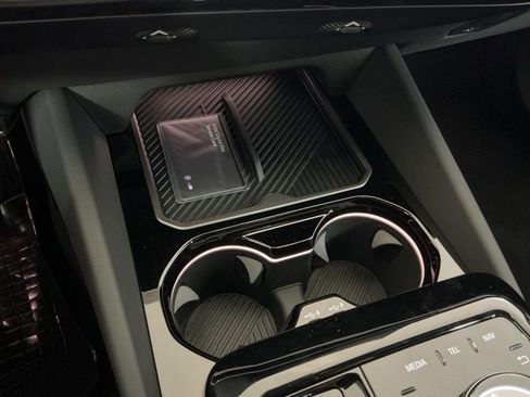 New 2026 BMW 530i w/ M Sport Package RWD image 17