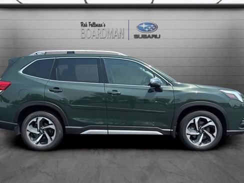 Used 2023 Subaru Forester Touring AWD/4WD image 3