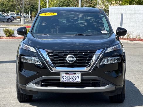 Certified 2022 Nissan Rogue SV image 9