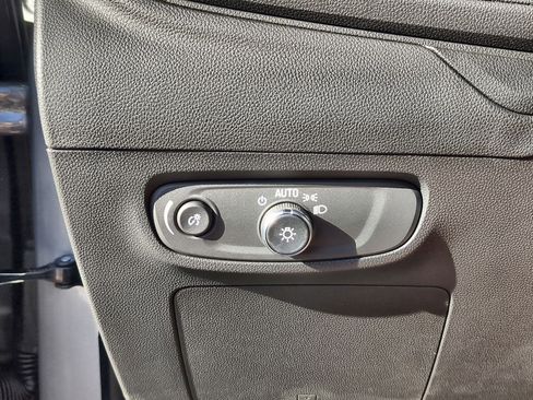 New 2026 Buick Encore GX Sport Touring image 17