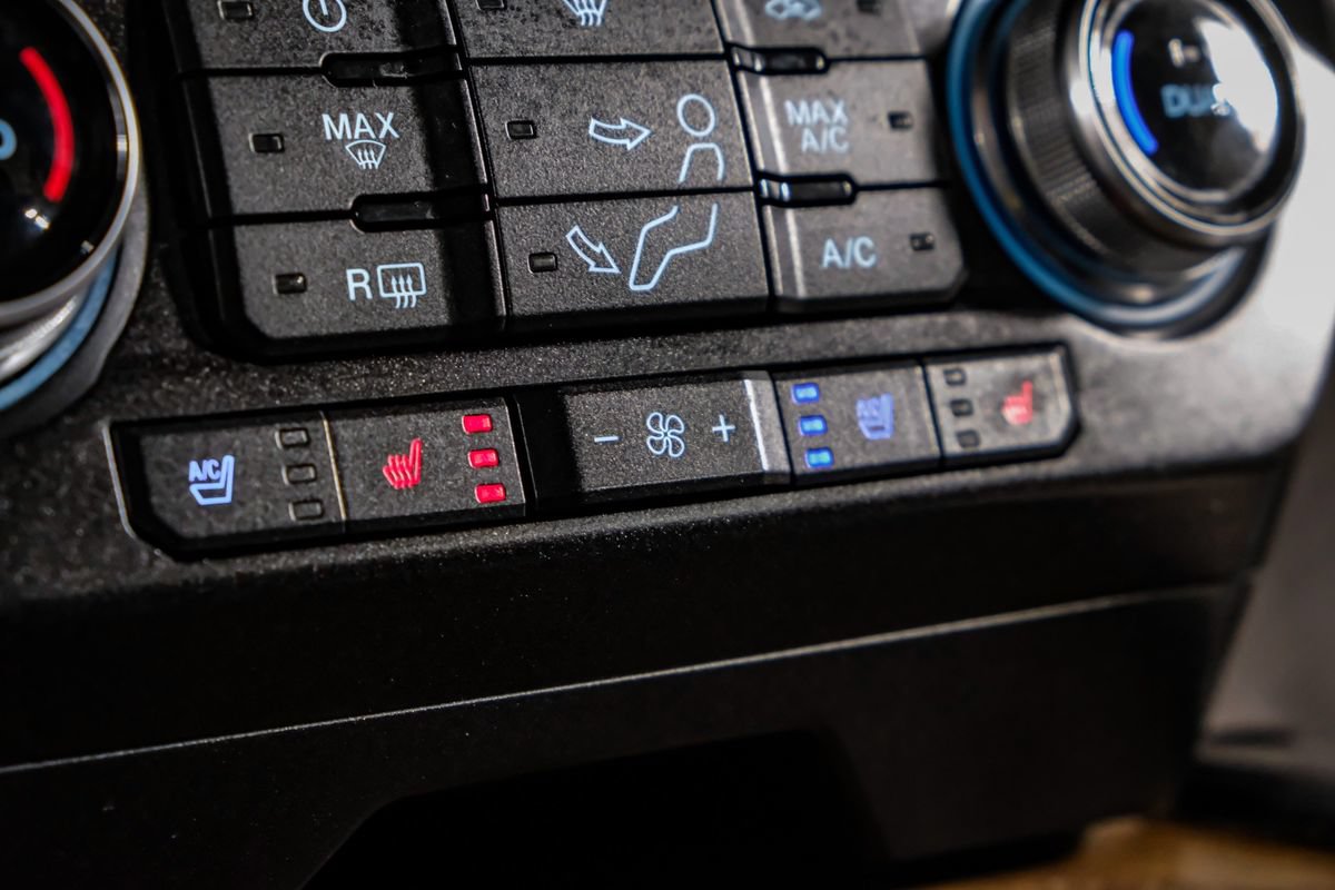 Used 2019 Ford F250 Limited w/ FX4 Off-Road Package AWD/4WD image 26