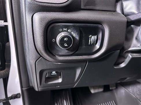 Used 2025 RAM 1500 Tradesman image 18