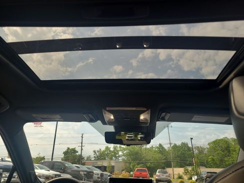 Certified 2022 Toyota RAV4 XSE AWD/4WD image 19