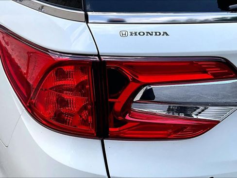 Used 2018 Honda Odyssey Touring image 29