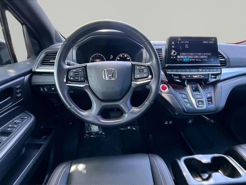 Used 2025 Honda Odyssey Sport-L image 9