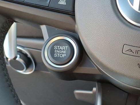 New 2025 Alfa Romeo Tonale w/ Premium Package image 20