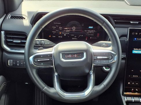 Used 2025 GMC Terrain Elevation AWD/4WD image 12