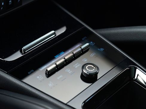 New 2026 Porsche Cayenne Coupe image 27