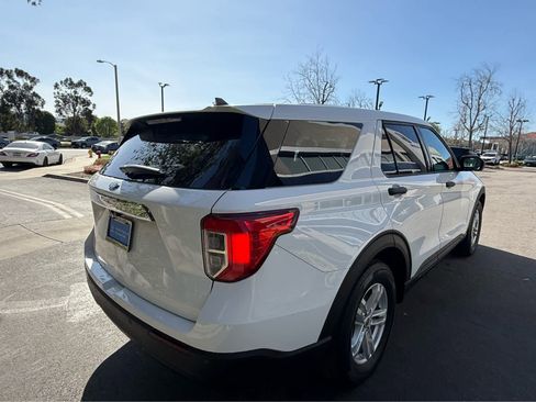 Used 2022 Ford Explorer Base image 6