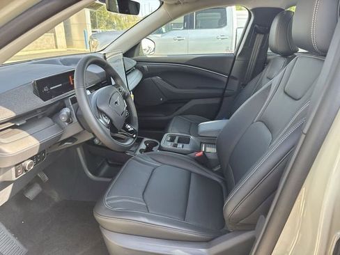 New 2025 Ford Mustang Mach-E Premium image 11