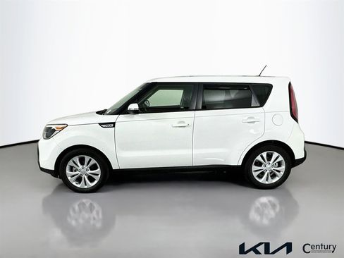 Used 2014 Kia Soul + image 8