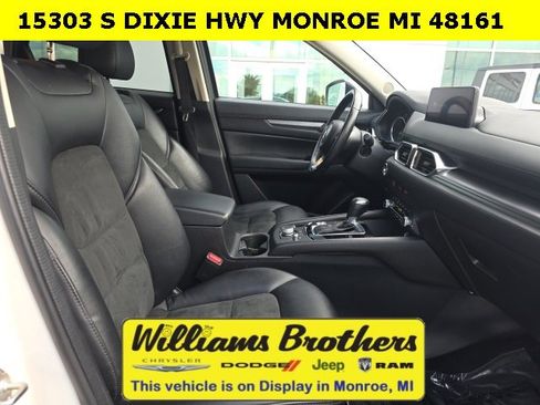 Used 2023 MAZDA CX-5 AWD 2.5 S w/ Select Package image 26