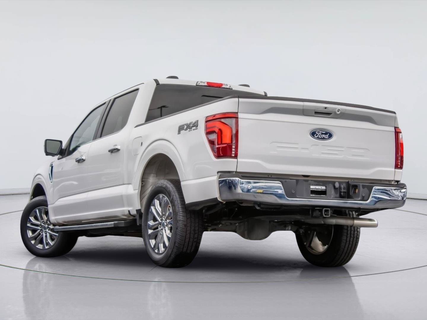 Used 2025 Ford F150 Lariat w/ Equipment Group 501A Mid AWD/4WD image 3