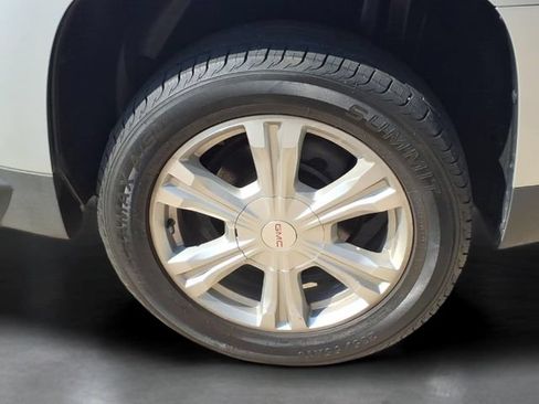 Used 2017 GMC Terrain SLE FWD image 25