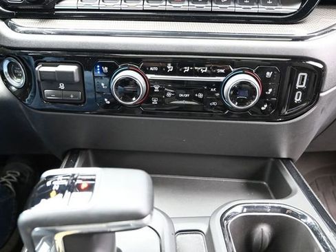 Used 2023 Chevrolet Silverado 1500 ZR2 w/ Technology Package AWD/4WD image 47