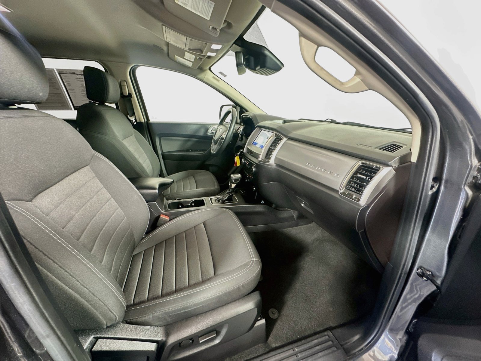 Used 2019 Ford Ranger XLT w/ Equipment Group 302A Luxury AWD/4WD image 27