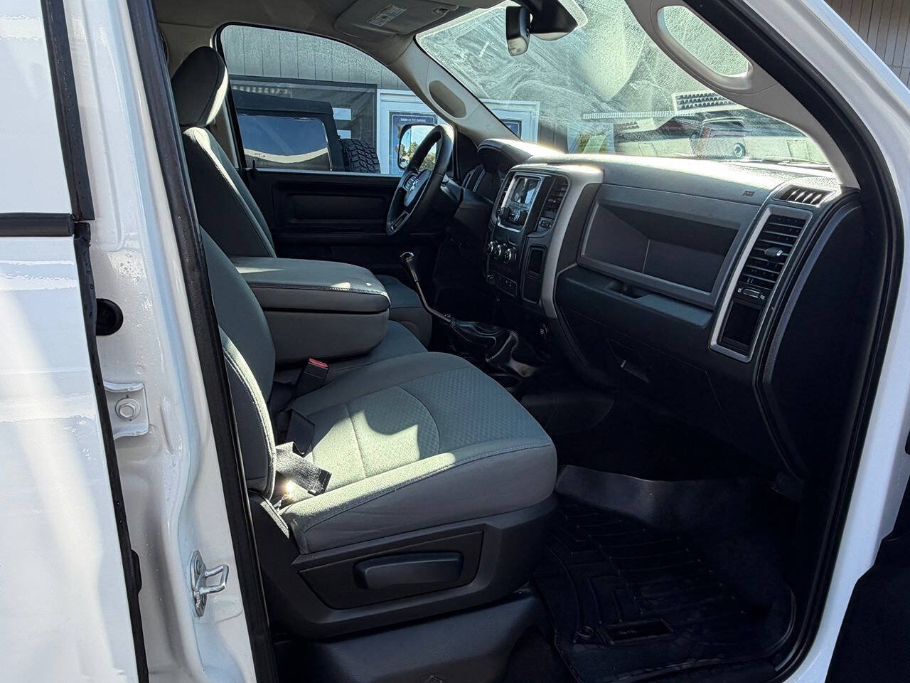 Used 2016 RAM 2500 Tradesman w/ Popular Equipment Group AWD/4WD image 6