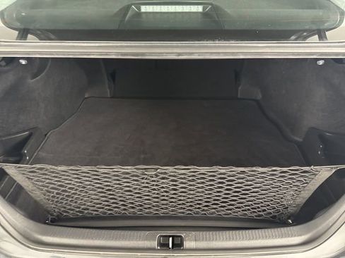 Used 2025 Toyota Camry LE image 32