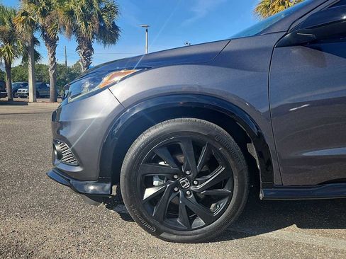 Certified 2022 Honda HR-V Sport image 18