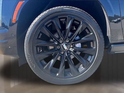 New 2026 Cadillac Escalade Platinum Sport w/ LPO, ONYX Package AWD/4WD image 12
