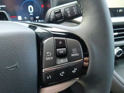 New 2026 Ford Explorer Platinum image 19