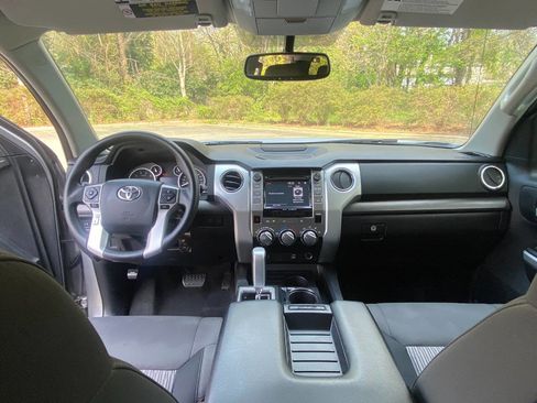 Used 2014 Toyota Tundra SR5 w/ SR5 Upgrade Package image 37