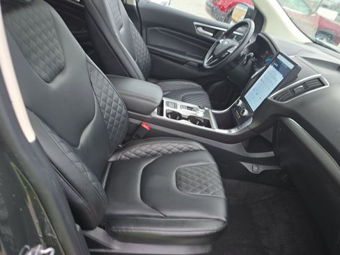 Used 2023 Ford Edge Titanium w/ Class II Trailer Tow Package image 14
