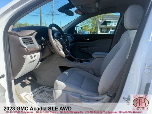 Used 2023 GMC Acadia SLE AWD/4WD image 10