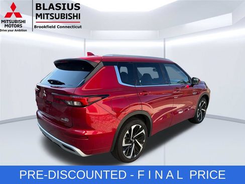 Used 2023 Mitsubishi Outlander SEL AWD/4WD image 8