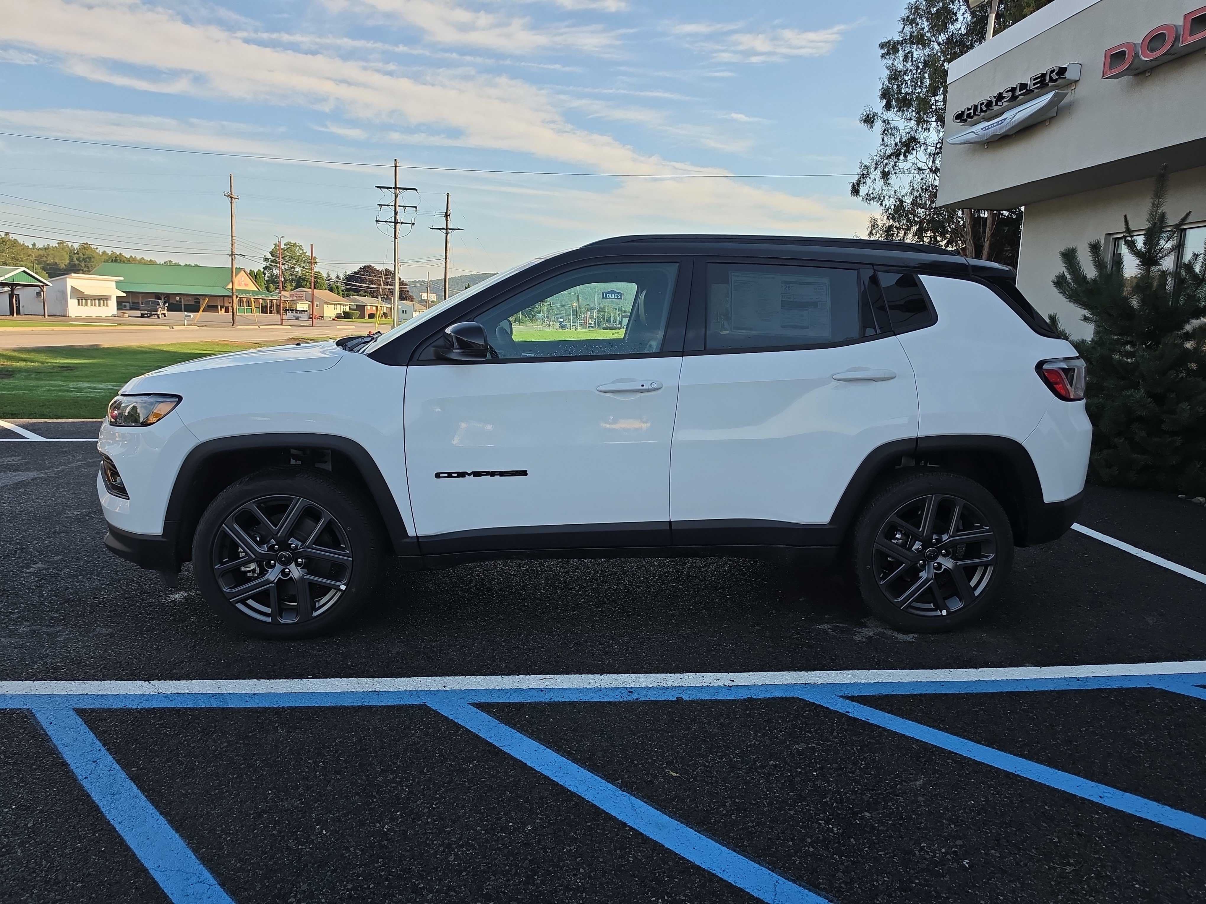 New 2026 Jeep Compass Limited AWD/4WD image 7