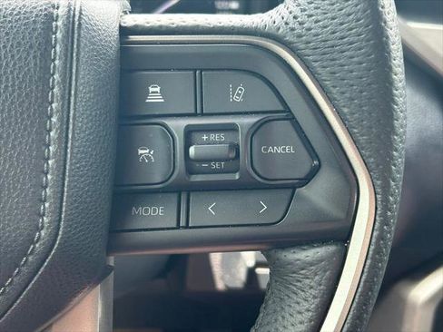 Certified 2025 Toyota Tundra SR5 w/ SR5 Premium Package AWD/4WD image 39