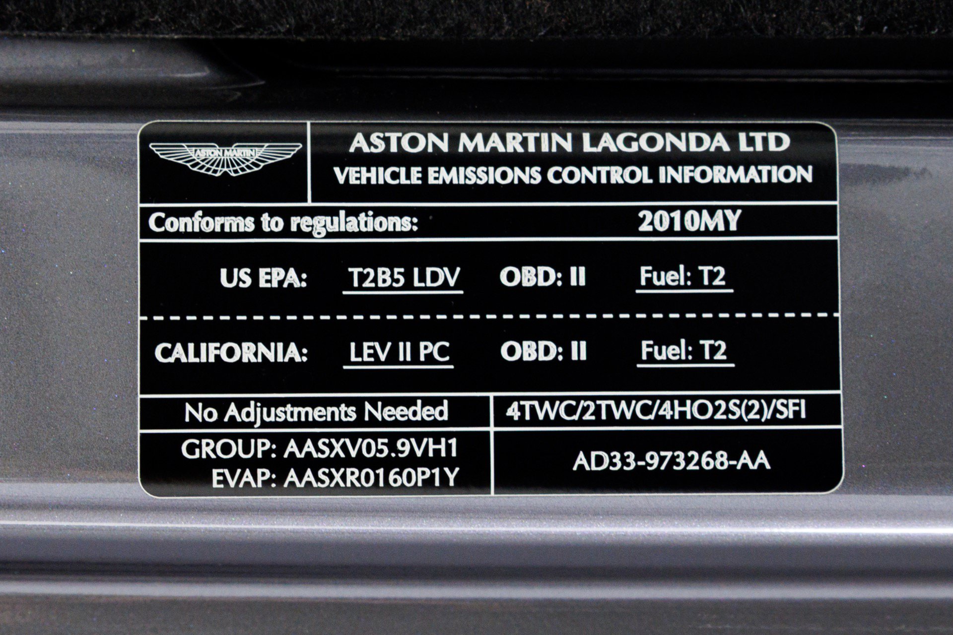 Used 2010 Aston Martin DBS Coupe RWD image 77