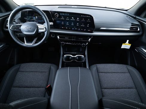 New 2026 Chevrolet Traverse LT w/ Midnight/Sport Edition image 11