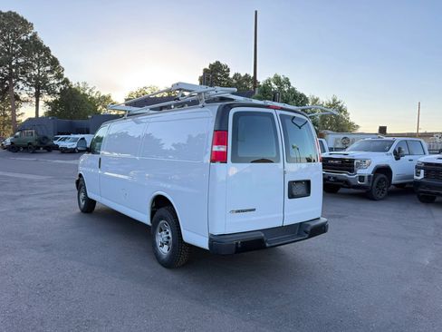 Used 2023 Chevrolet Express 2500 Extended w/ Driver Convenience Package RWD image 4