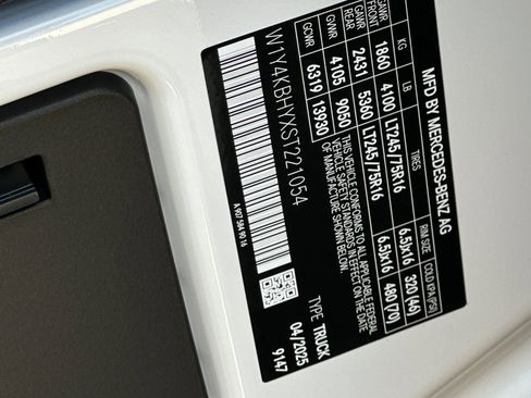 New 2025 Mercedes-Benz Sprinter 2500 image 35