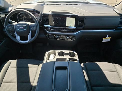 New 2026 GMC Sierra 1500 SLE AWD/4WD image 18
