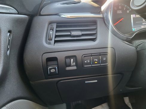 Used 2014 Chevrolet Impala LTZ image 18