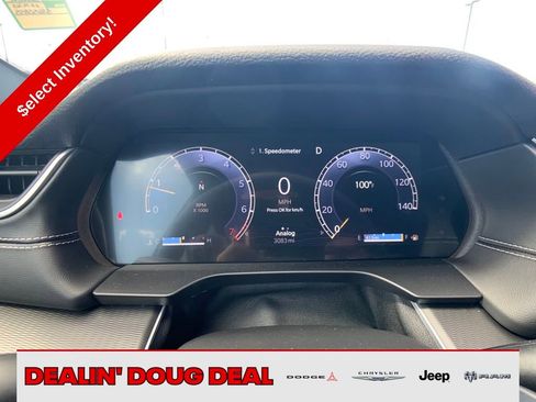 New 2025 Jeep Grand Cherokee L Laredo w/ Luxury Tech Group I image 19