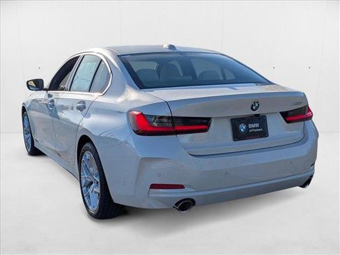 Used 2025 BMW 330i Sedan w/ Convenience Package image 8