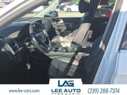 Used 2018 Audi Q5 2.0T Premium Plus w/ Premium Plus Package AWD/4WD image 5