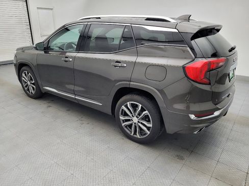 Used 2019 GMC Terrain Denali w/ Advanced Safety Package FWD image 3