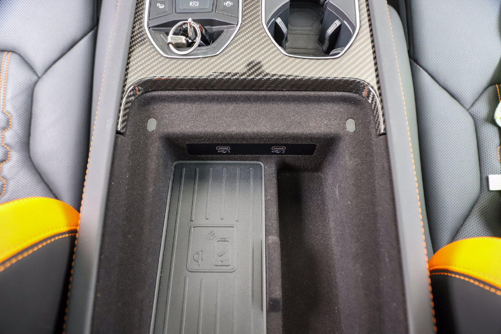 Used 2024 Lamborghini Urus S AWD/4WD image 79