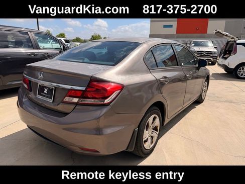 Used 2013 Honda Civic LX image 4