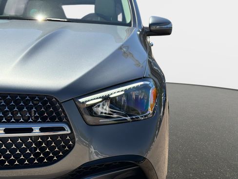 New 2026 Mercedes-Benz GLE 450 4MATIC image 9