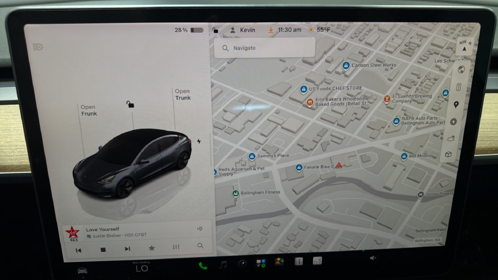 Used 2022 Tesla Model 3 Long Range AWD/4WD image 28