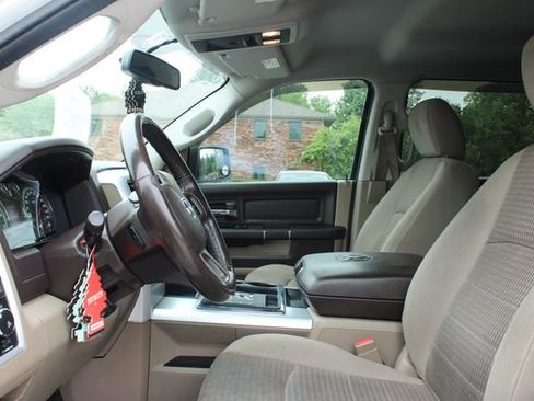 Used 2012 RAM 1500 Big Horn RWD image 12