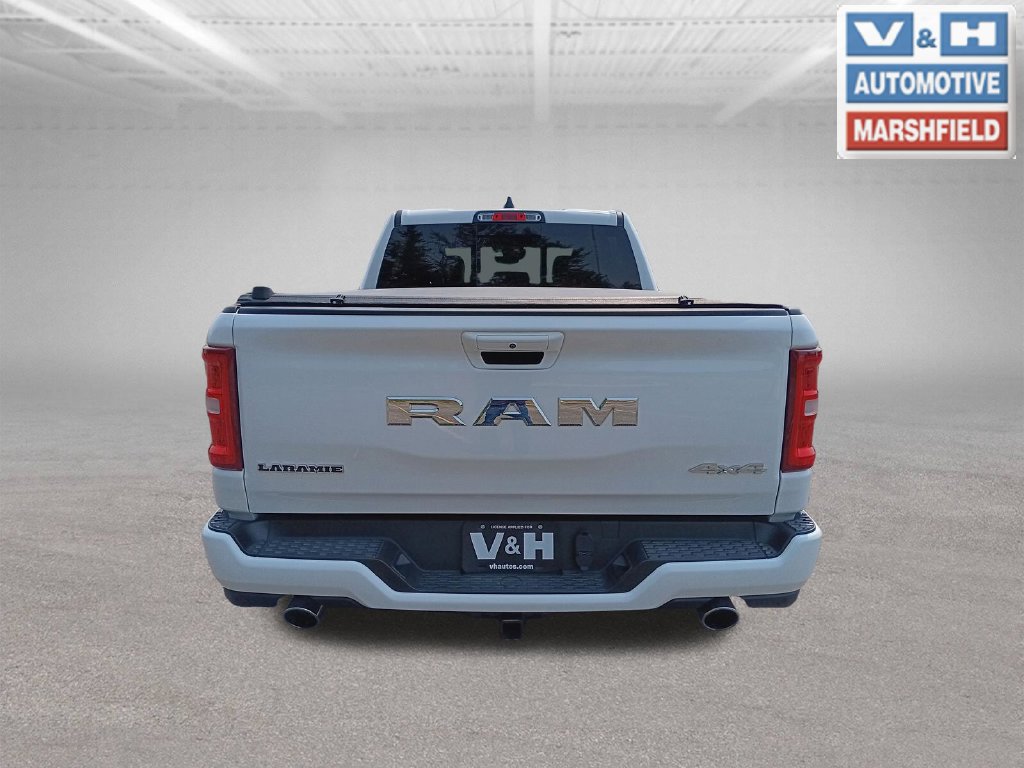 Used 2026 RAM 1500 Laramie w/ Sport Appearance Package AWD/4WD image 3
