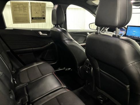 Used 2024 Ford Escape ST-Line w/ Tech Pack #1 image 18