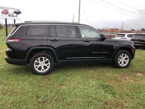 Used 2022 Jeep Grand Cherokee L Limited image 6