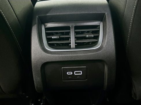 Used 2023 Chevrolet Blazer LT image 27